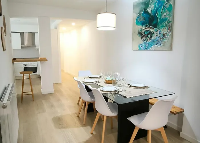 Torres Del Centro By Alogest - Parking Opcional 아파트 *